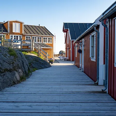 Nyvagar Rorbuhotell - By Classic Norway Hotels-2