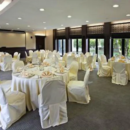 Lemon Tree Hotel, Tarudhan Valley, Manesar-2