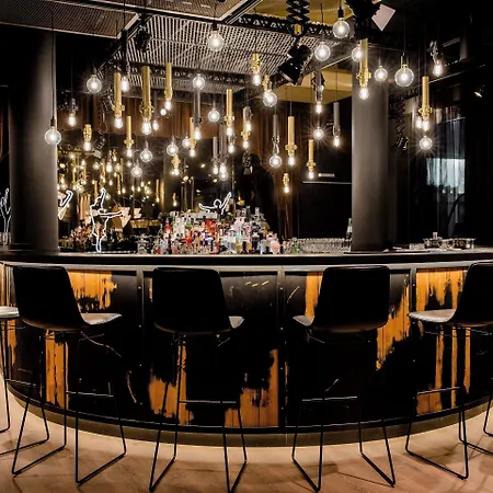 Motel One Stuttgart-Mitte-3