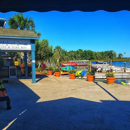 The Port Hotel And Marina-3