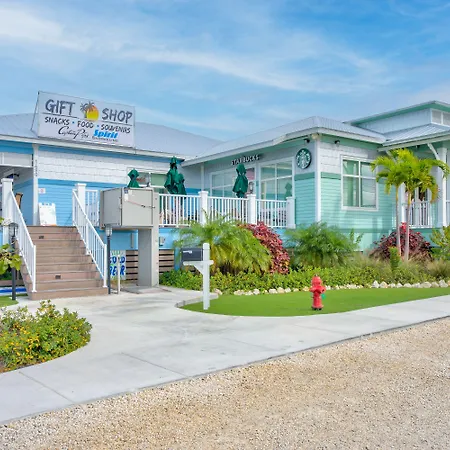 Captain Pip'S Marina & Hideaway-2