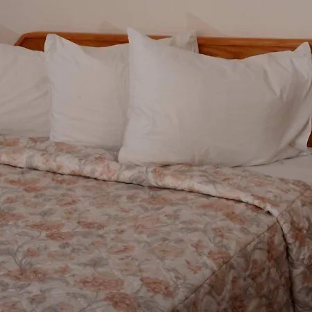 Country View Motor Inn-2