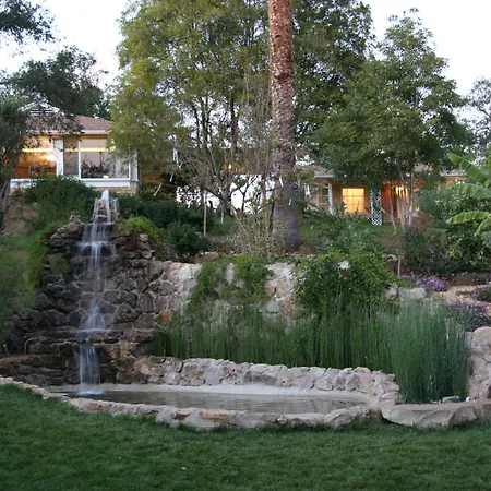 Ojai Retreat & Inn-3