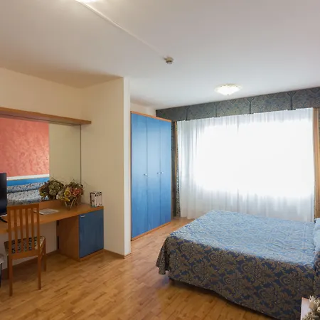 Hotel Airmotel-2