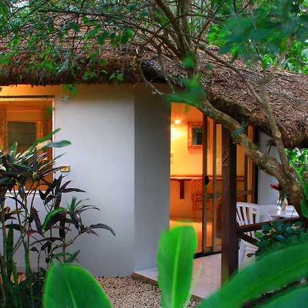 Vila Chaumieres Restaurant & Resort-3