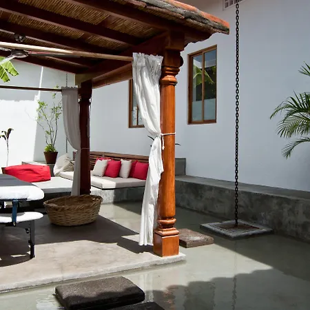 Los Patios Hotel Granada-2