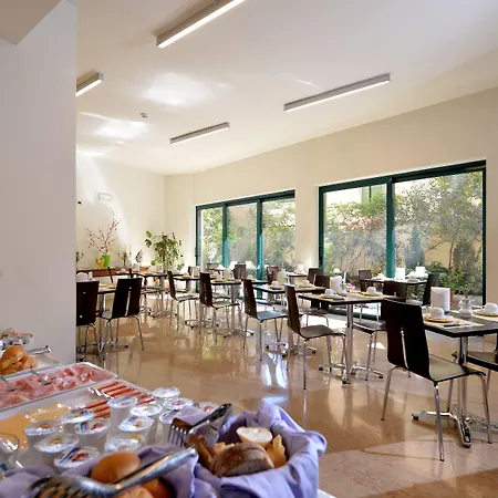 Hotel Siena-3