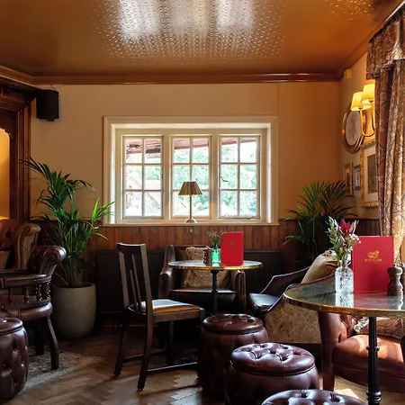 Red Lion Hotel-3