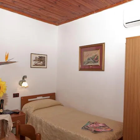 Hotel Villa Franca-3