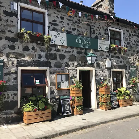 The Golden Fleece Inn-3