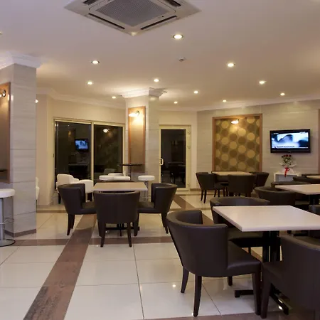 Remi Hotel-2