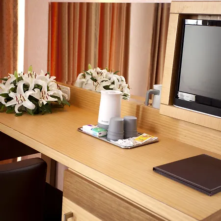 Remi Hotel-3