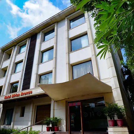 Africa Avenue Gk - 1-2
