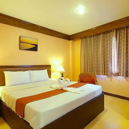 Silom Avenue Inn-2