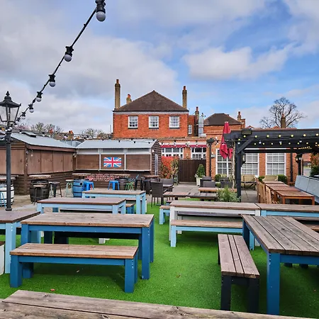 The Bulls Head Hotel-2