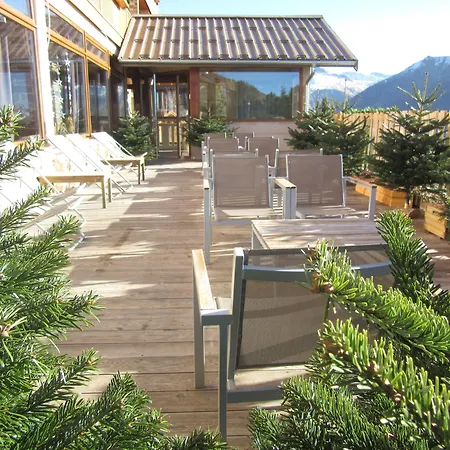 Hotels Les Catrems&Le Montagnou-2