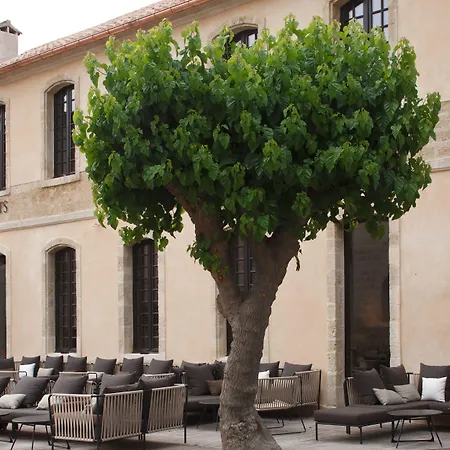 Boutique Hotel Des Remparts & Spa-3