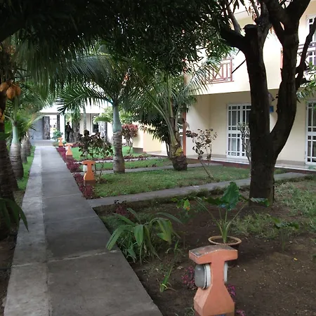 Le Grand Bleu Hotel-3