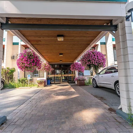 Prestige Riverside Lodge Quesnel-2