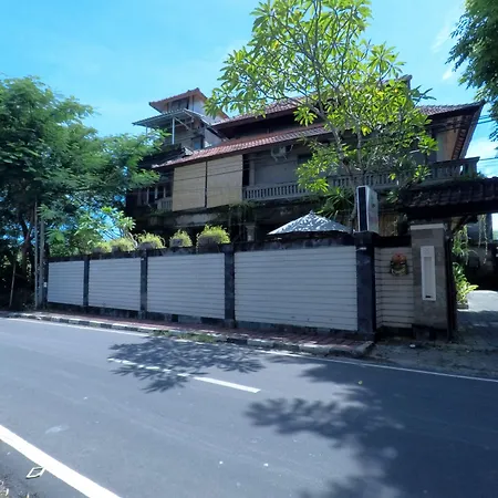 Villa Happy Jimbaran-3