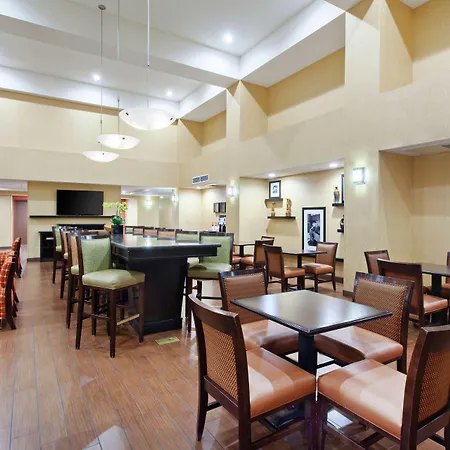 Hampton Inn & Suites Fresno - Northwest-2