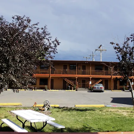 Country Motor Inn-3