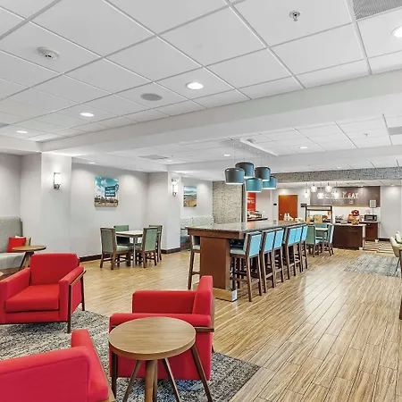 Hampton Inn - Atmore-2