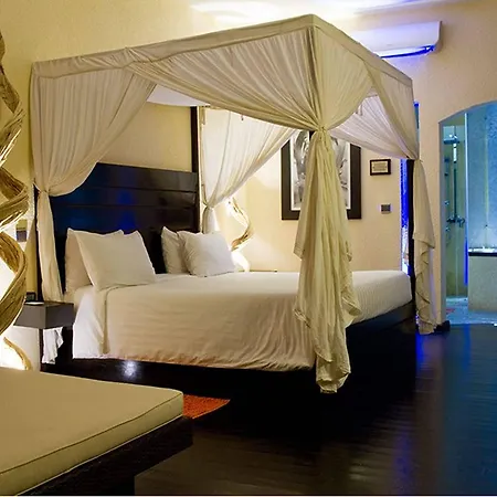 The Rhino Resort Hotel & Spa-2