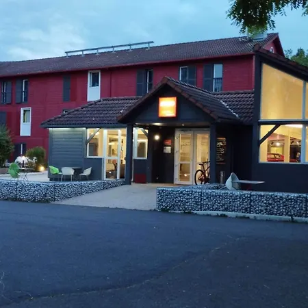Kyriad Direct Trappes-3