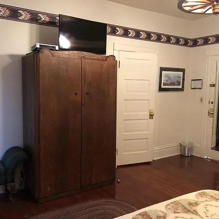 Mansion House Motel-2
