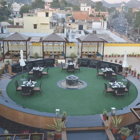 The Ambassador - Hotel & Conference Center-3