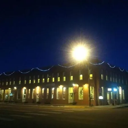 Windsor Hotel & Restaurant-2