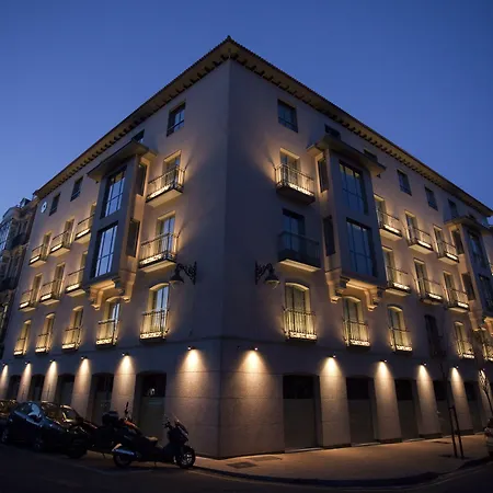 Nexus Valladolid Suites & Hotel-2