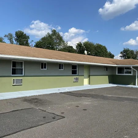 Red Carpet Inn & Suites Wrightstown-3