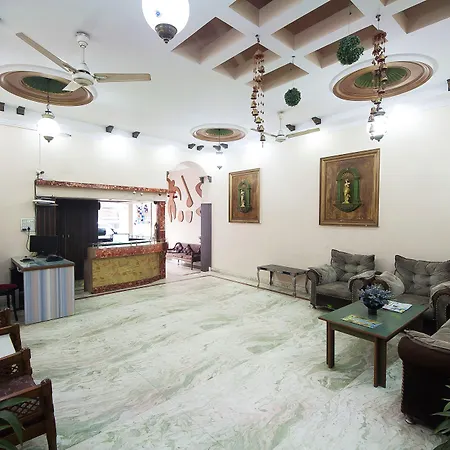 Oyo 3472 Hotel Rama Inn-2