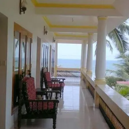 Beach Florra Inn-3