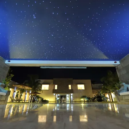 Casa Dell'Arte Hotel Of Arts & Leisure-2