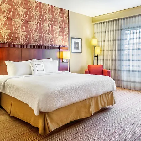 Courtyard By Marriott Lexington Keeneland/Airport-2