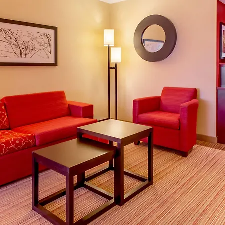 Courtyard By Marriott Lexington Keeneland/Airport-3