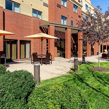 Courtyard By Marriott Lexington Keeneland/Airport-2