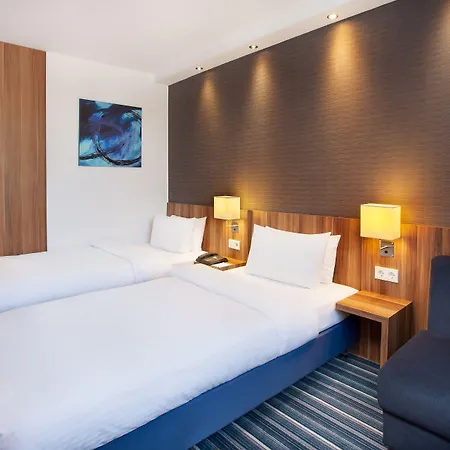 Holiday Inn Express Augsburg By Ihg-3