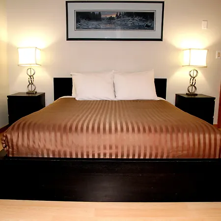Hotel Squamish-2