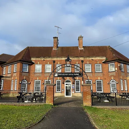 Wendover Arms Hotel-3