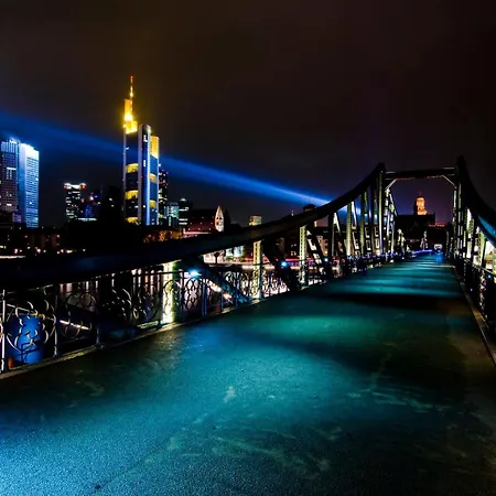 Holiday Inn Express Frankfurt Messe By Ihg-3