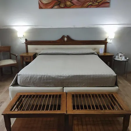 La Collegiata Guest House-2