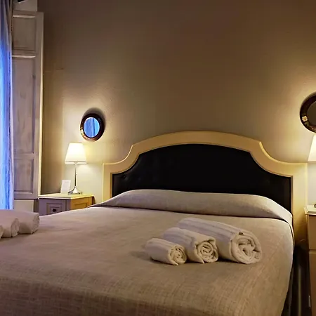 La Collegiata Guest House-3