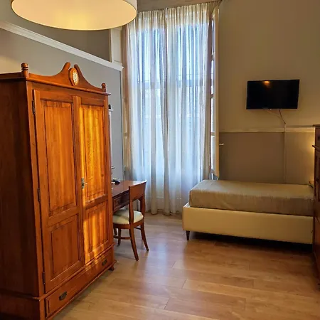 La Collegiata Guest House-3
