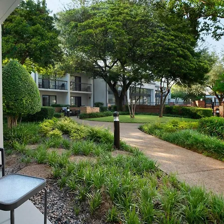 Courtyard Dallas Las Colinas-3