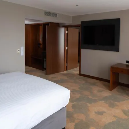 Holiday Inn Bristol City Centre By Ihg-3