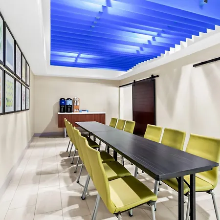 Holiday Inn Express And Suites Hotel - Pauls Valley By Ihg-3